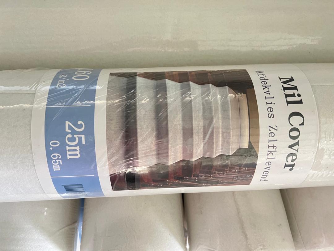 Mil Cover Afdekvlies Zelfklevend 0.65x1.00